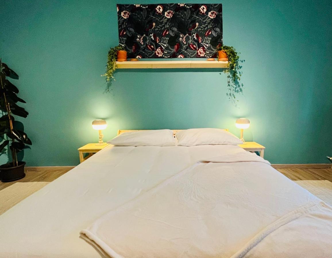 Jervis Suite Ivrea Bagian luar foto
